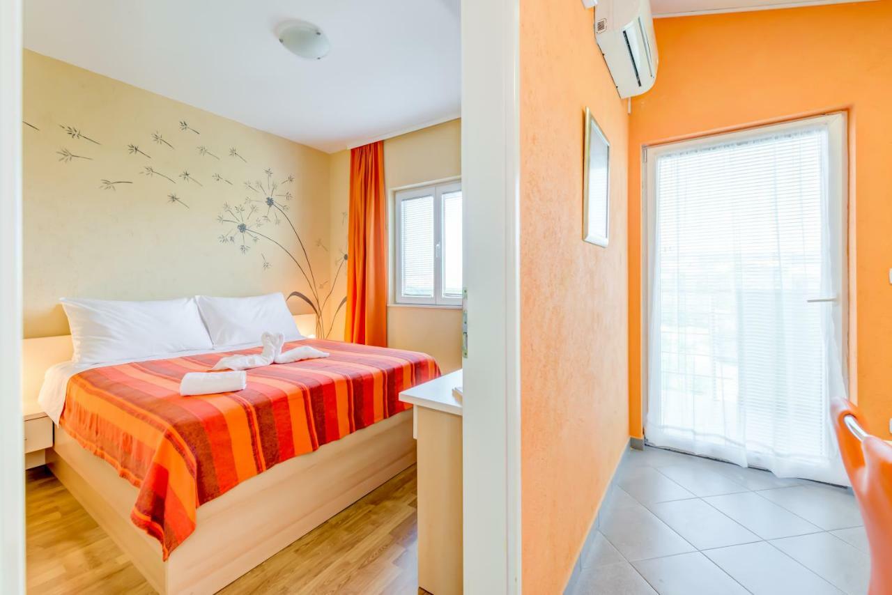 טרוגיר Apartments Petra מראה חיצוני תמונה
