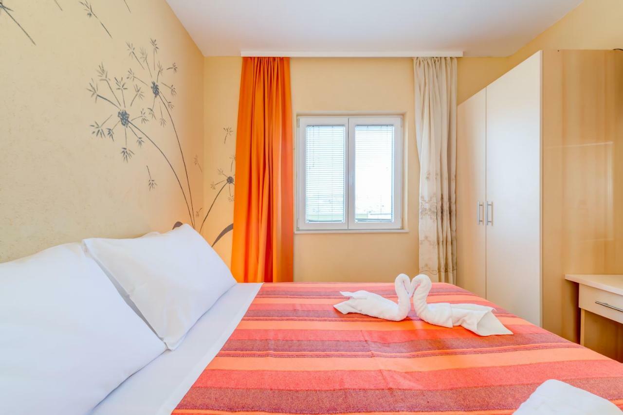 טרוגיר Apartments Petra מראה חיצוני תמונה