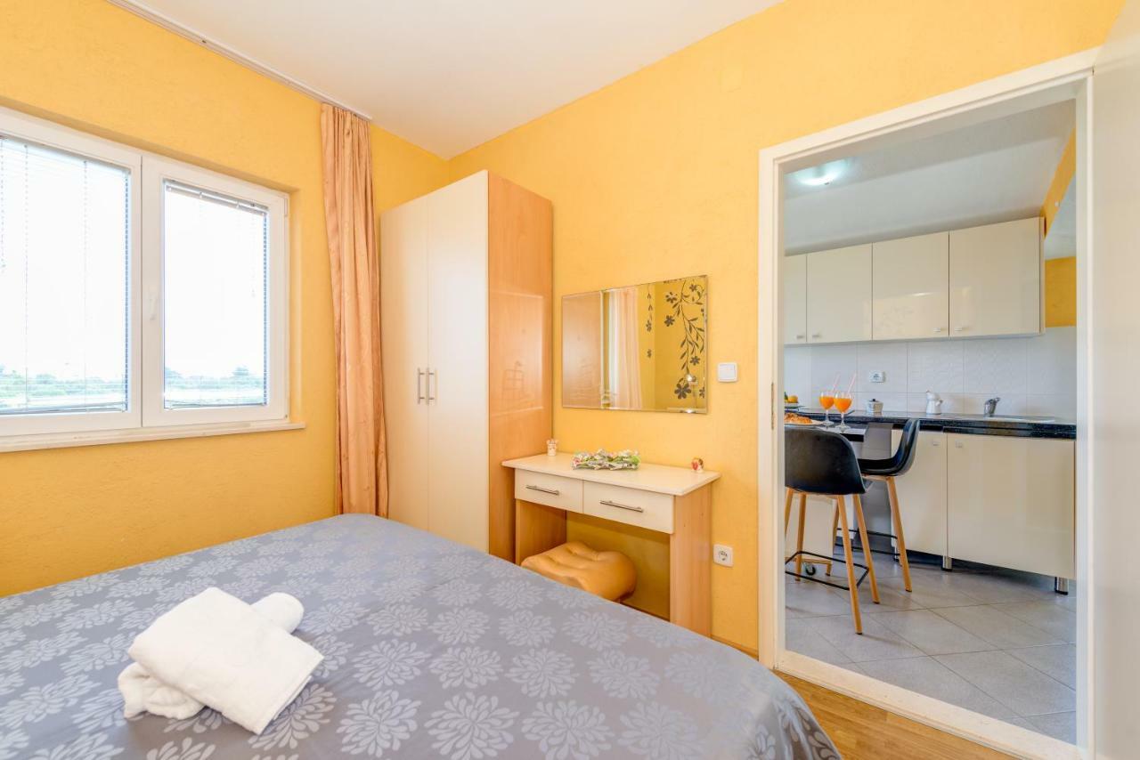 טרוגיר Apartments Petra מראה חיצוני תמונה